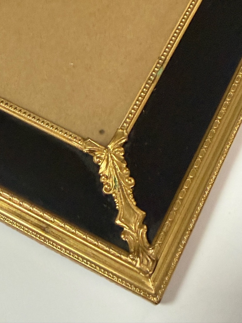 VTG Art Deco Brass Easel Black Gold Ornate Picture Frame 10x12 (8X10”) - Picture 5 of 16